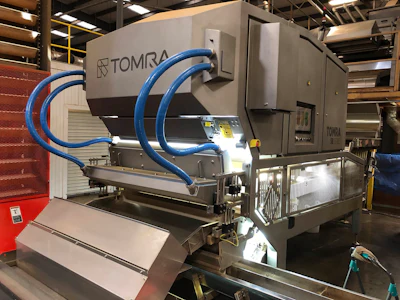 The TOMRA 5B provides a final check for mechanical damage and foreign materials, using lasers and smart-surround-view camera technology with 4K resolution for a 360-deg inspection of the almonds.