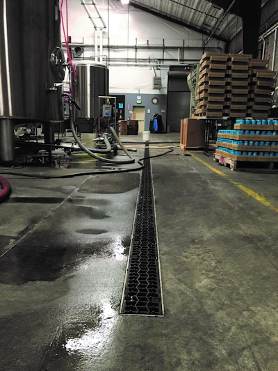 Josam’s Pro-Plus Trench Drain, made from glass-fiber reinforced polyester, can withstand high fluid temperatures and fluctuations in hot and cold temperatures.