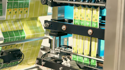 TopPop runs its ready-to-freeze cocktails on one of its 12 flexible f/f/s sachet machines.