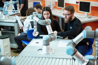 Universal Robots Academy Training