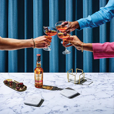 The offering stands to elevate at-home entertaining by providing a crafted experience without the mess or hassle of leftover ingredients, complicated recipes, or bar equipment.