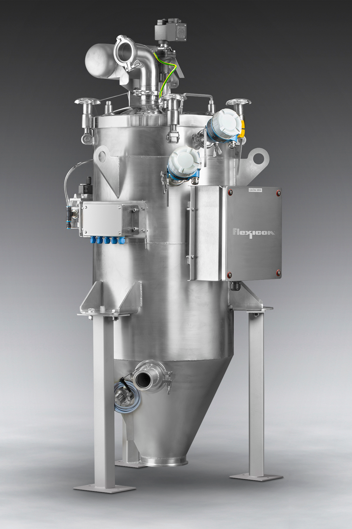 PNEUMATI-CON&circledR; Pharmaceutical Grade Filter Receiver for vacuum and positive-pressure systems offers total dust containment and tool-free interior access.