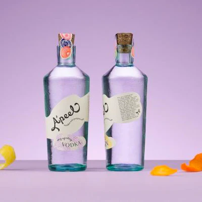 The label’s clean-peel functionality is designed to be easily removed to facilitate recycling of the glass bottle.