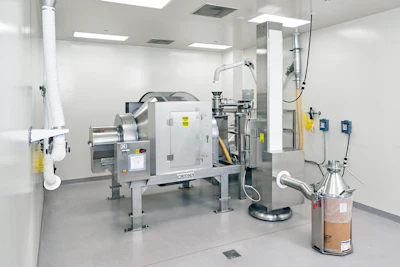 The 40-cu-ft (1,133 l) capacity Rotary Batch Mixer yields uniform blends in short mixing cycles without degradation, or segregation upon discharge.