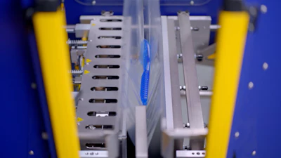 During the live demonstrations, Rennco highlighted the benefits of transitioning from pre-made bags to rollstock, reducing packaging costs and material waste.