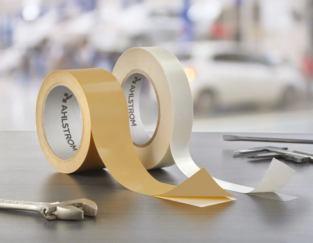 Acti-V&circledR; RF Natural: Based on recycled and unbleached fibers, and no dyes, this low-impact release paper is designed for silicone coating on both sides for use in double-sided PSA tape applications in industrial and consumer sectors.