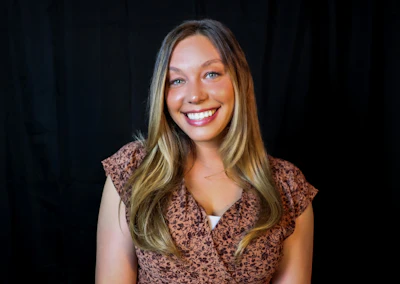 Mia Stevens Headshot