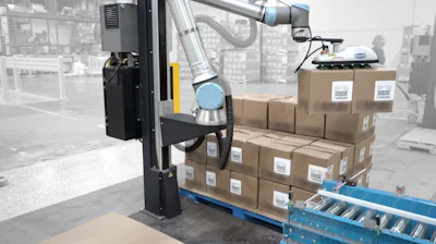 The cobot palletizers stacks cases in consistent, programmed patterns, creating stable loads that reduce palletizing errors and rework compared with manual stacking.